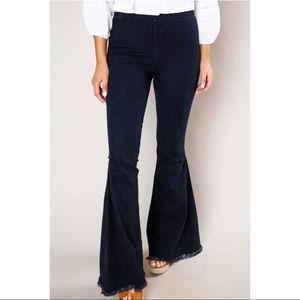 Denim stretch flare jeans!